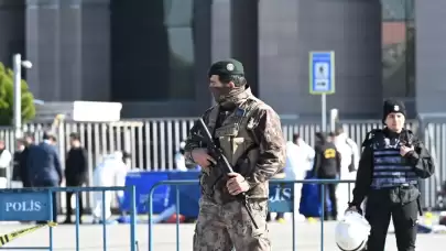 İstanbul Adliyesi'ne yönelik terör saldırısında 4 şüpheli hakkında yakalama kararı