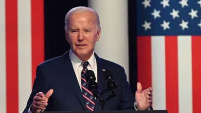 Biden yönetimi fiyatları düşürmek için 1 milyon varil benzin satışa sunacak