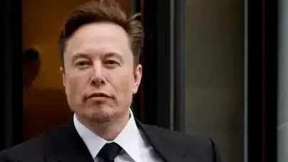 Elon Musk, Dogecoin ile Tesla alımına göz kırptı