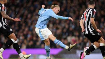 FA Cup’ta Coventry ve Manchester City yarı final biletini kaptı