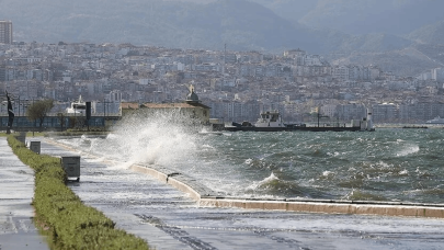 Meteoroloji uyardı: Ege'ye fırtına geliyor!