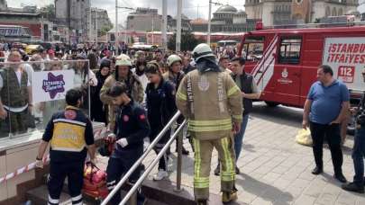 Taksim metrosunda intihar girişimi! Bir anda raylara atladı