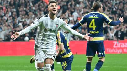 Beşiktaş kupada ilk finalist oldu!