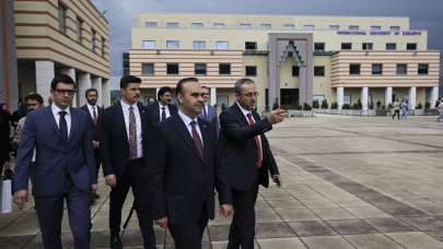 Sanayi ve Teknoloji Bakanı Kacır, Bosna Hersek Dışişleri Bakanı Konakovic ile görüştü