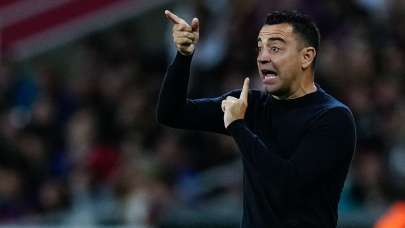 Barcelona, Xavi ile yollarını ayırdı