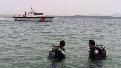 Çanakkale Boğazı'nda bulunan 109 yıllık mayın SAS personelince imha edildi