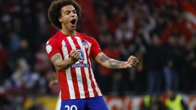 Atletico Madrid, Axel Witsel’in sözleşmesini 1 yıl daha uzattı