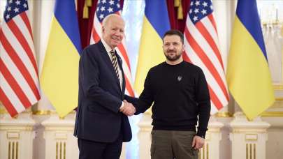 ABD Başkanı Biden, Zelenskiy'den özür diledi