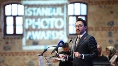 İstanbul Photo Awards 10. yıl sergisi Rami Kütüphanesi'nde açıldı