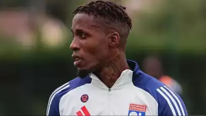 Lyon'da Wilfried Zaha krizi!