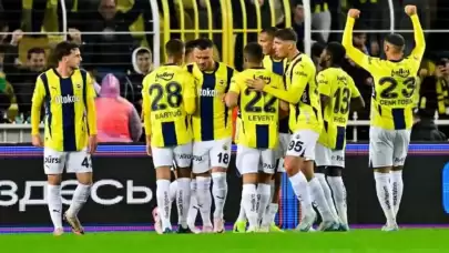 Fenerbahçe Zenit'i 2 golle devirdi!