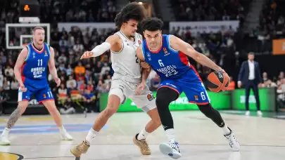 Anadolu Efes, THY Avrupa Ligi’nde evinde Paris Basket’e mağlup oldu