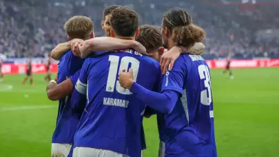 Kenan Karaman attı; Schalke 04 düşme hattından kurtuldu