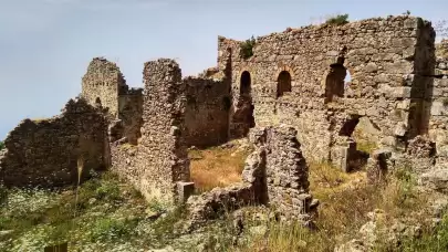 Syedra Antik Kenti'nde yapılan kazılar kitaba ilham verdi