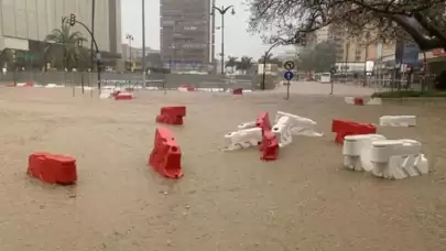 İspanya'da şiddetli yağışlar Malaga'yı vurdu! Binlerce kişi tahliye edildi