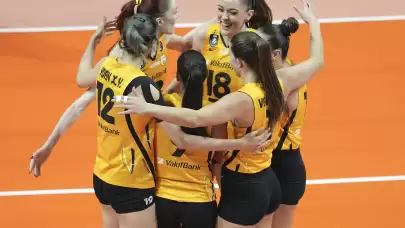 VakıfBank, CEV Şampiyonlar Ligi'nde üçte üç yaptı