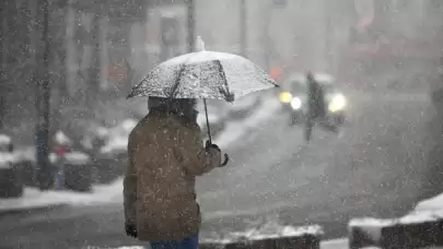 Meteoroloji'den günlerce sürecek kar ve sağanak alarmı!