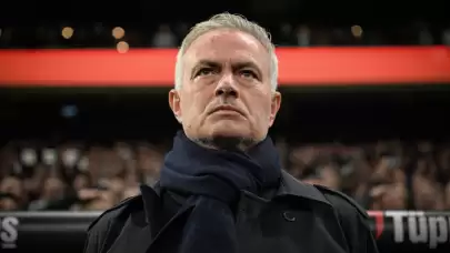 Fenerbahçe teknik direktörü Jose Mourinho’nun derbi performansı