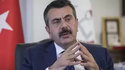 Bakan Tekin: Yeni müfredat daha dinamik bir eğitim iklimini hedefliyor