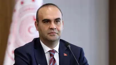 Bakan Kacır: "Yenilenebilir enerji üretim kapasitemizi artıracağız"