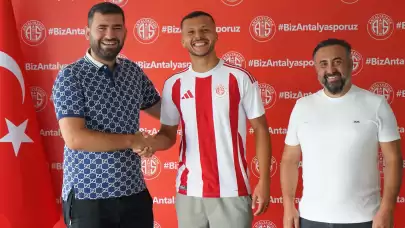 Antalyaspor, defans hattını güçlendirmek için Thalisson Kelven da Silva'yı transfer etti