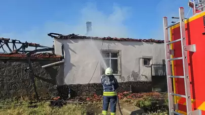 Konya'da çıkan yangında anne ve oğul hayatını kaybetti