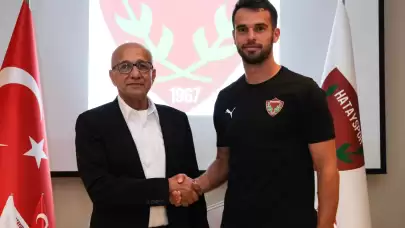 Atakaş Hatayspor, Kerim Alıcı'nın sözleşmesini 2 yıl daha uzattı