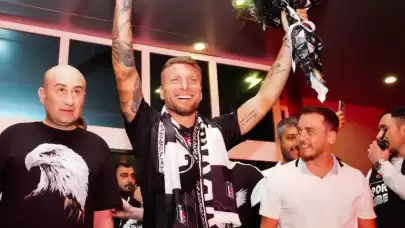 Beşiktaş'a İtalyan yıldız: Immobile duygusal anlar yaşadı