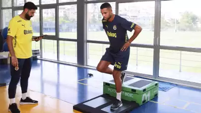 En-Nesyri, Fenerbahçe'de ilk antrenmanını yaptı