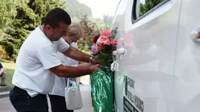 Srebrenitsa soykırımında katledilen 14 kurbanın cenazeleri defnedileceği anıt mezarlığa taşındı