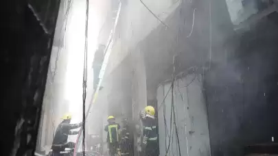 Bağdat'ın en yoğun çarşısında yangın