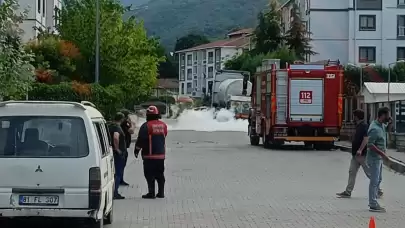 Sakarya'da oksijen dolu tankerdeki sızıntı korku ve endişeye yol açtı