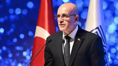 Mehmet Şimşek: "Ekonomimiz daha dayanıklı hale geliyor"