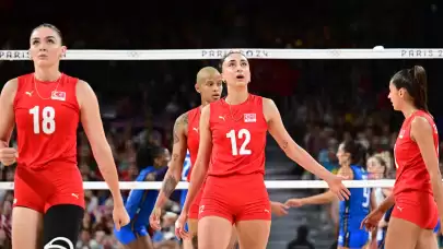 Türkiye voleybol sıralamasında geriledi! İlk 3'ten çıktı!