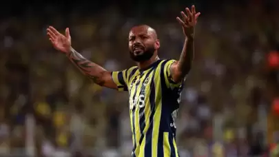 Fenerbahçe, Joao Pedro'nun sözleşmesini feshetti