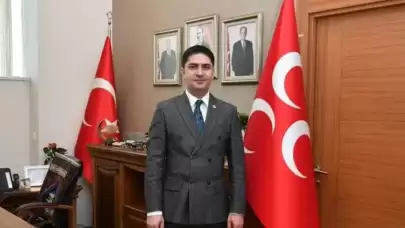 MHP’li Özdemir’den Türkiye’nin Instagram kararına destek