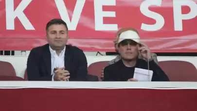 Vincenzo Montella, Sivasspor-Başakşehir maçını tribünden takip etti