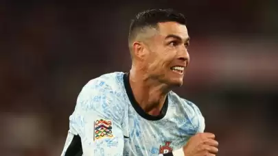 Cristiano Ronaldo tarihe geçti: Bir ilki başardı