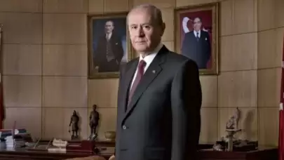 Devlet Bahçeli: Bir Ülküye Adanmış Ömrün Anlatılmamış Hikayesi