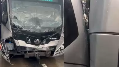 Avcılar'da iki metrobüs çarpıştı! Yaralılar var