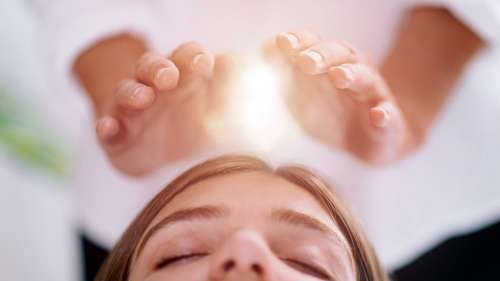 Reiki Nedir? Nasıl Yapılır?