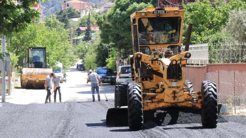 Pozantı’nın yolları yenileniyor