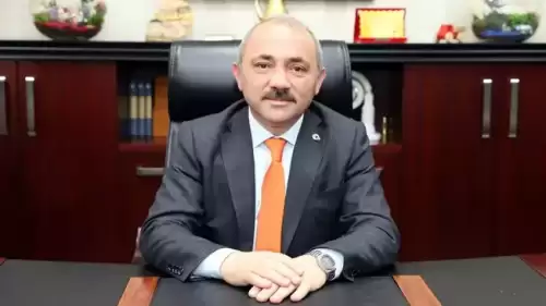 MHP'li Esen'in vatandaşla keyifli diyaloğu tebessüm ettirdi