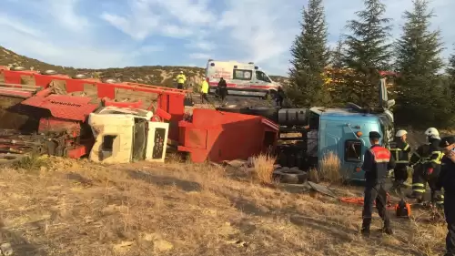 Isparta’da tır devrildi, sürücü hayatını kaybetti