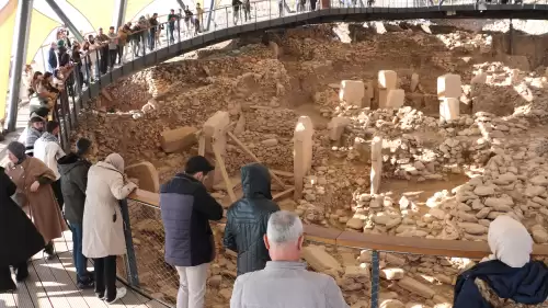 Göbeklitepe kış aylarında da ziyaretçi akınına uğruyor