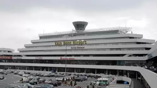 Köln-Bonn Havalimanında uçuşlar protesto sebebiyle durduruldu