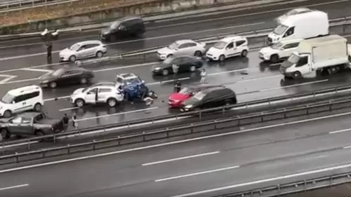 İstanbul'da zincirleme trafik kazası