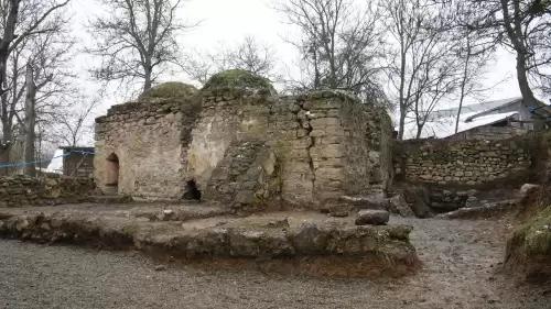 Mahmut Bey Camii'nin bulunduğu köyde kazı çalışması başlatıldı