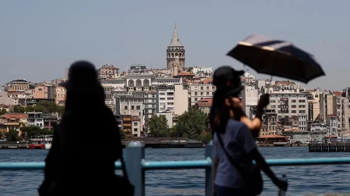 İstanbul'a hafta sonu yaz geliyor