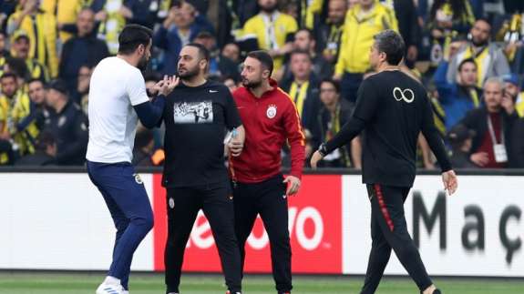 Maç öncesi olay! Volkan ve Hasan Şaş...